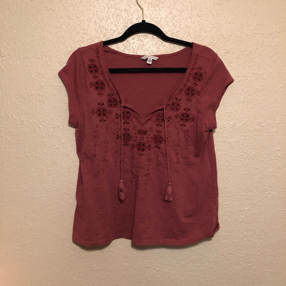 American Eagle Short Sleeve